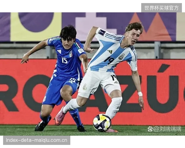 U20世青赛冠军成员提供新选择,埃尔·汗努斯有望成中场奇兵。 U20世青赛冠军成员提供新选择,埃尔·汗努斯有望成中场奇兵。